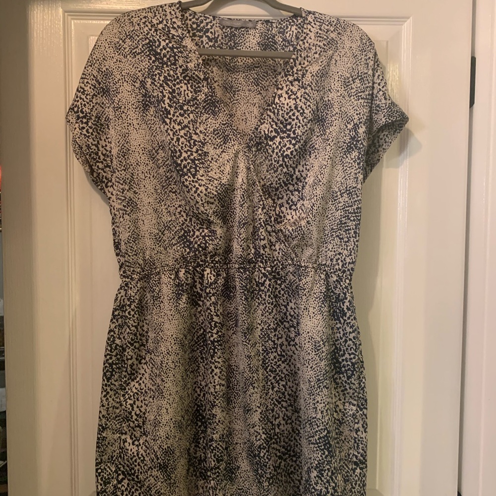 EUC Octavia silky blue & grey snakeskin wrap dress